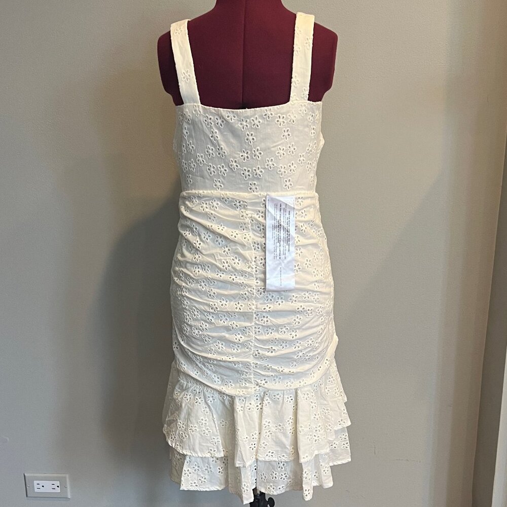 NWT BCBGMaxAzria White Eyelet Sleeveless Ruffled Dress Size 2 - Picture 2 of 7